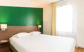 Aparthotel Adagio Access Carrieres Sous Poissy