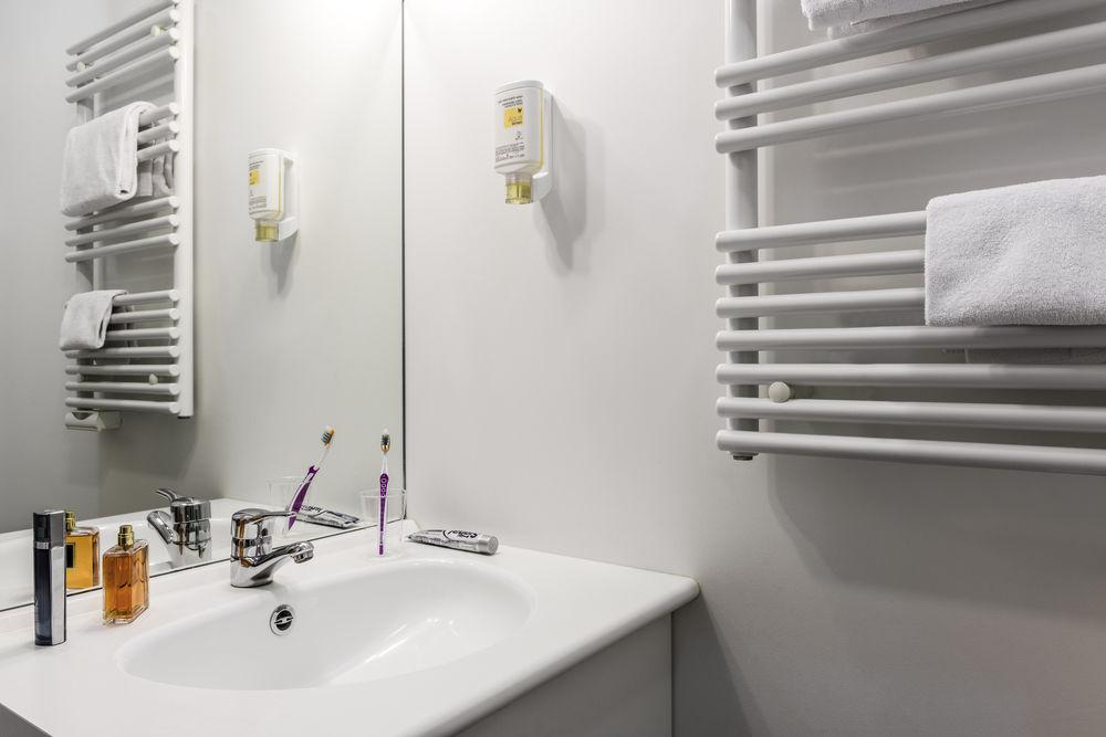 Aparthotel Adagio Access Carrieres Sous Poissy Buitenkant foto