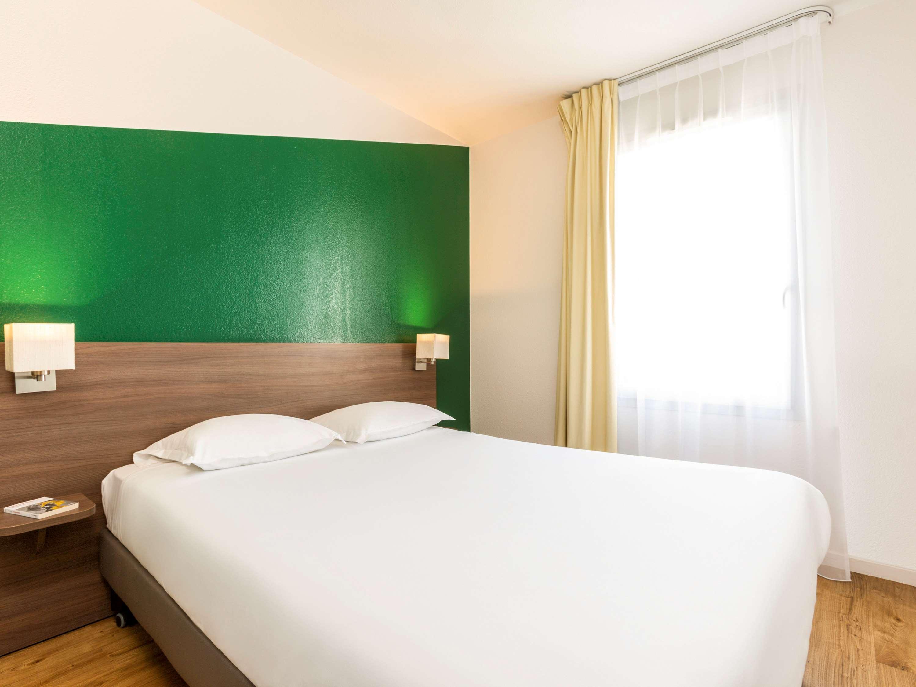 Aparthotel Adagio Access Carrieres Sous Poissy Buitenkant foto