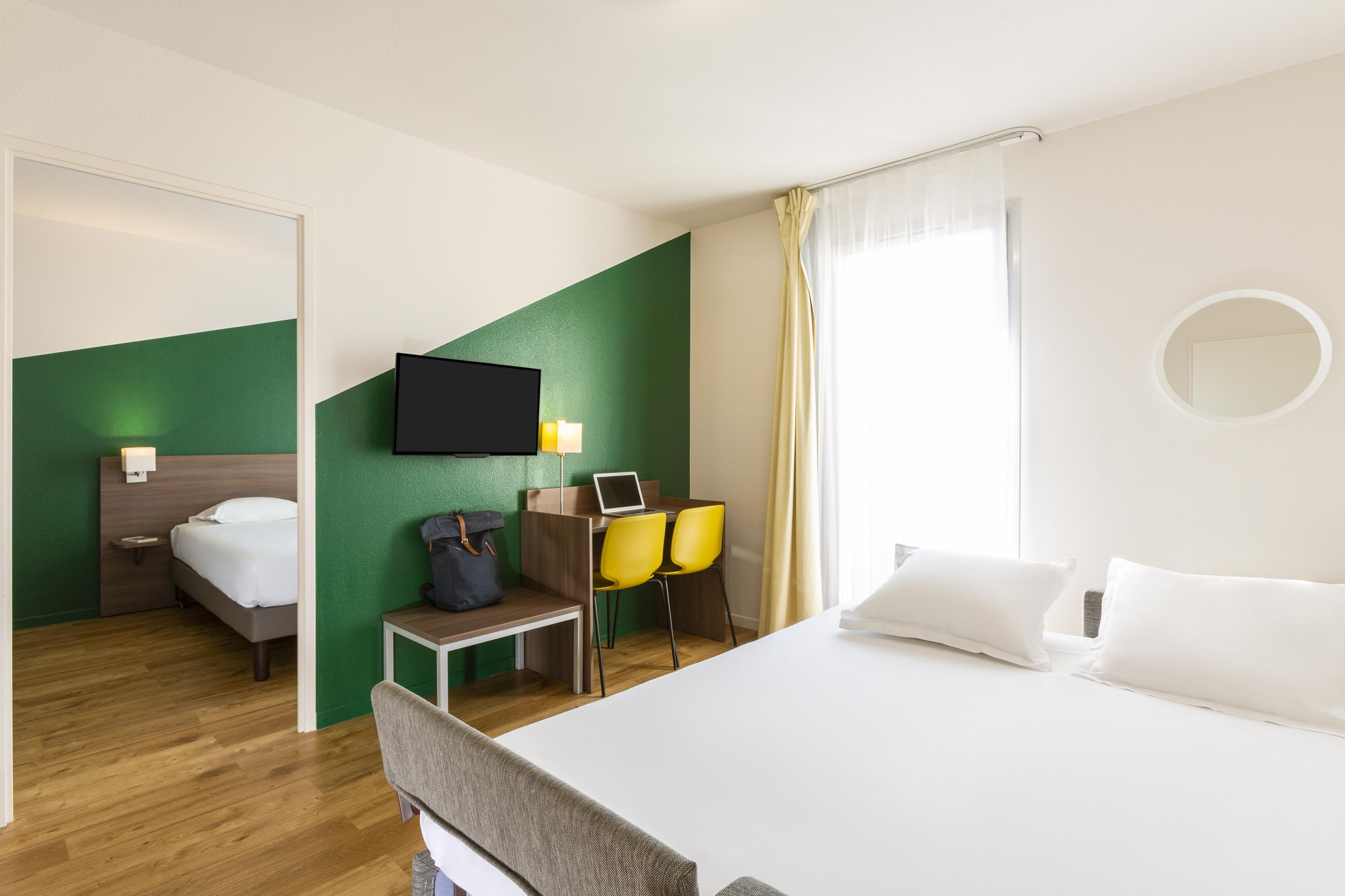 Aparthotel Adagio Access Carrieres Sous Poissy Buitenkant foto
