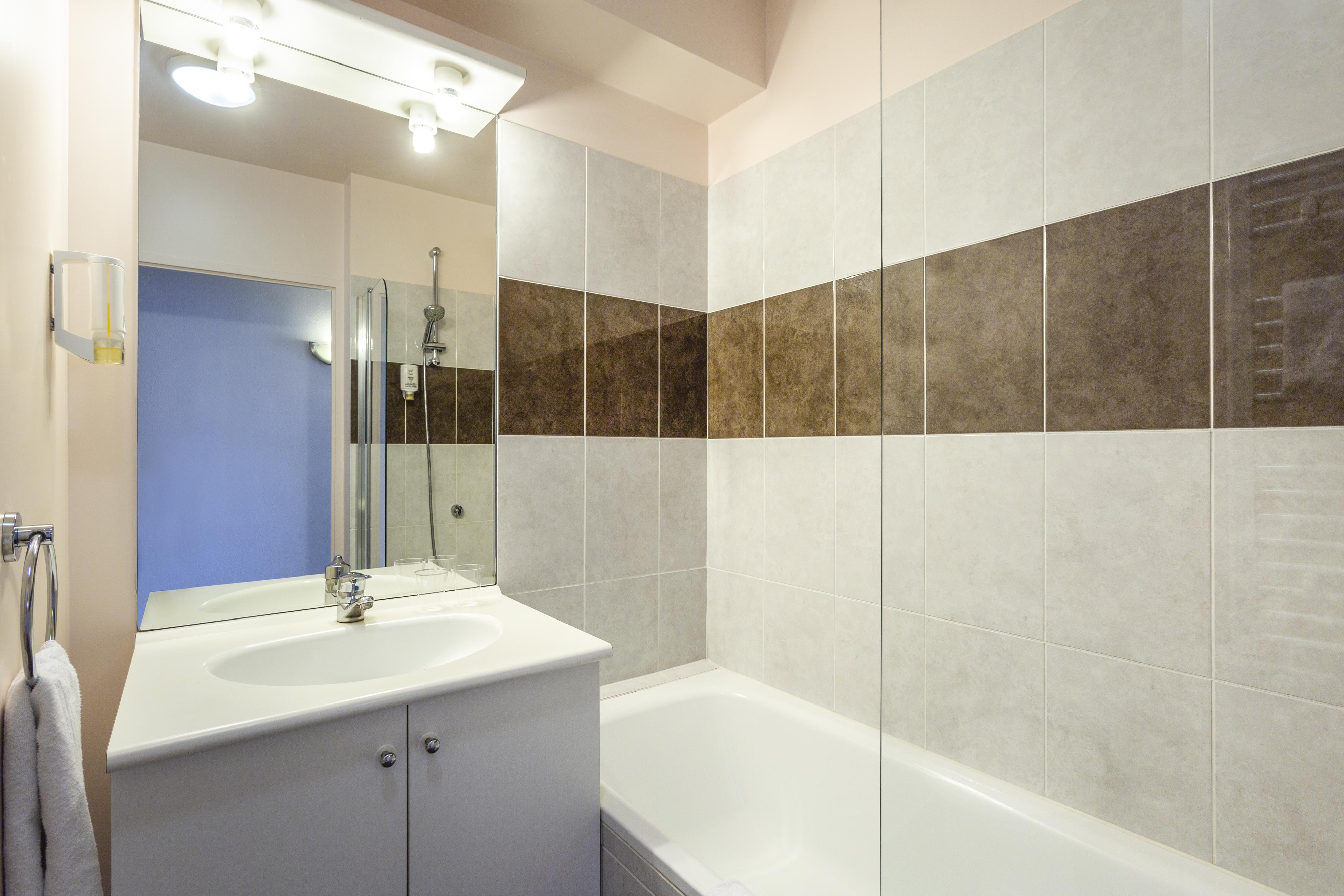 Aparthotel Adagio Access Carrieres Sous Poissy Buitenkant foto