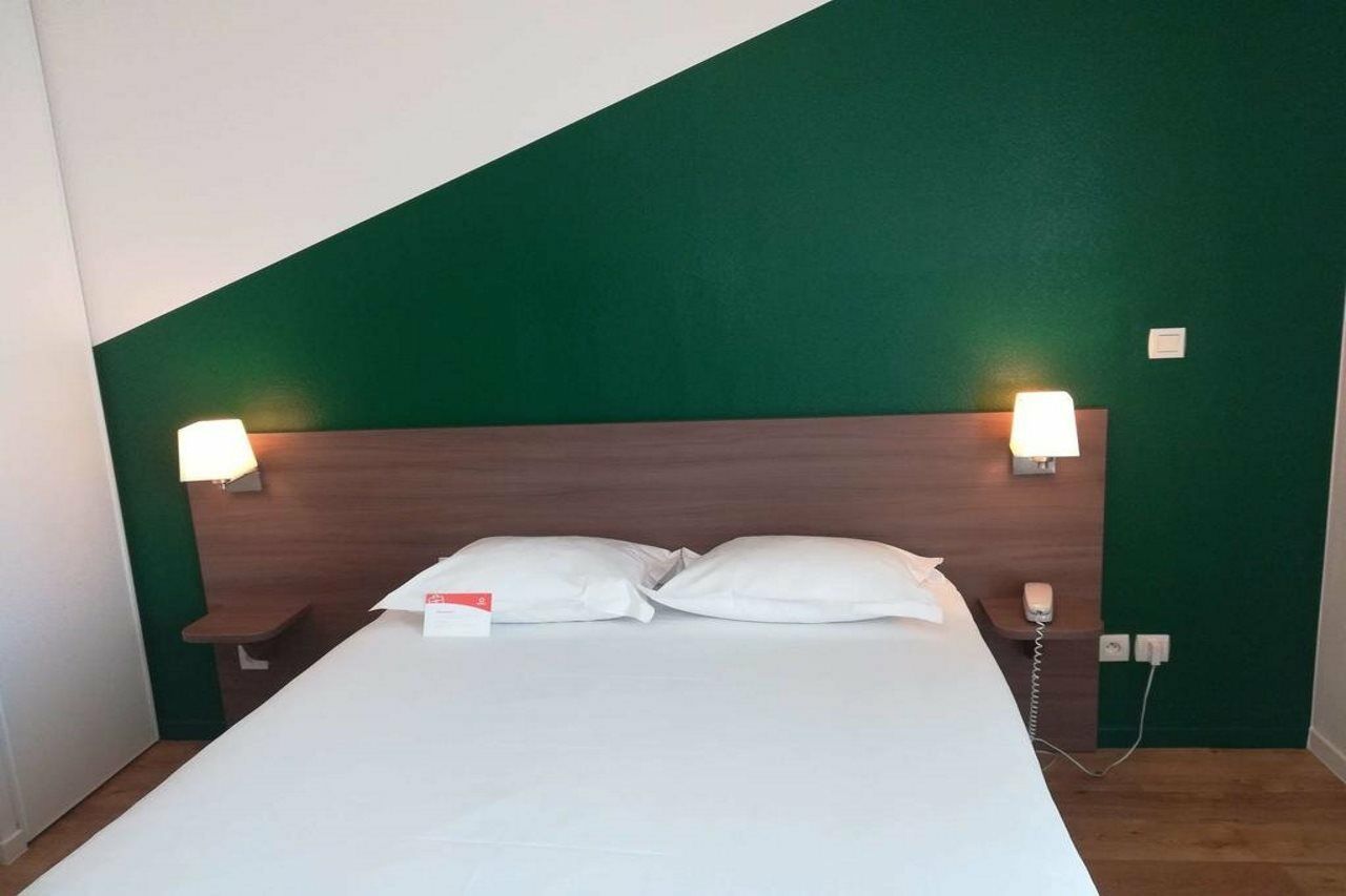 Aparthotel Adagio Access Carrieres Sous Poissy Buitenkant foto