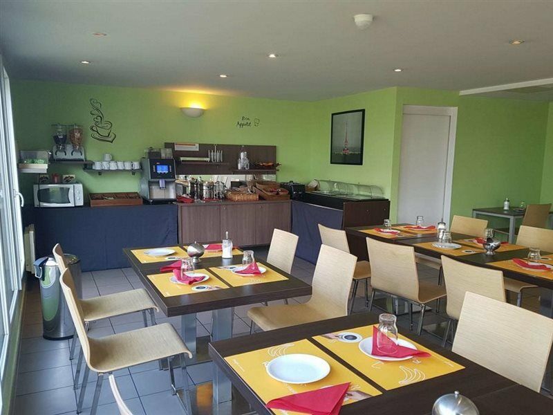 Aparthotel Adagio Access Carrieres Sous Poissy Buitenkant foto