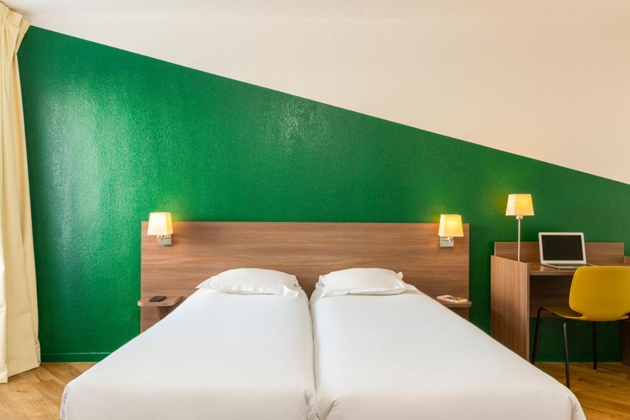 Aparthotel Adagio Access Carrieres Sous Poissy Buitenkant foto