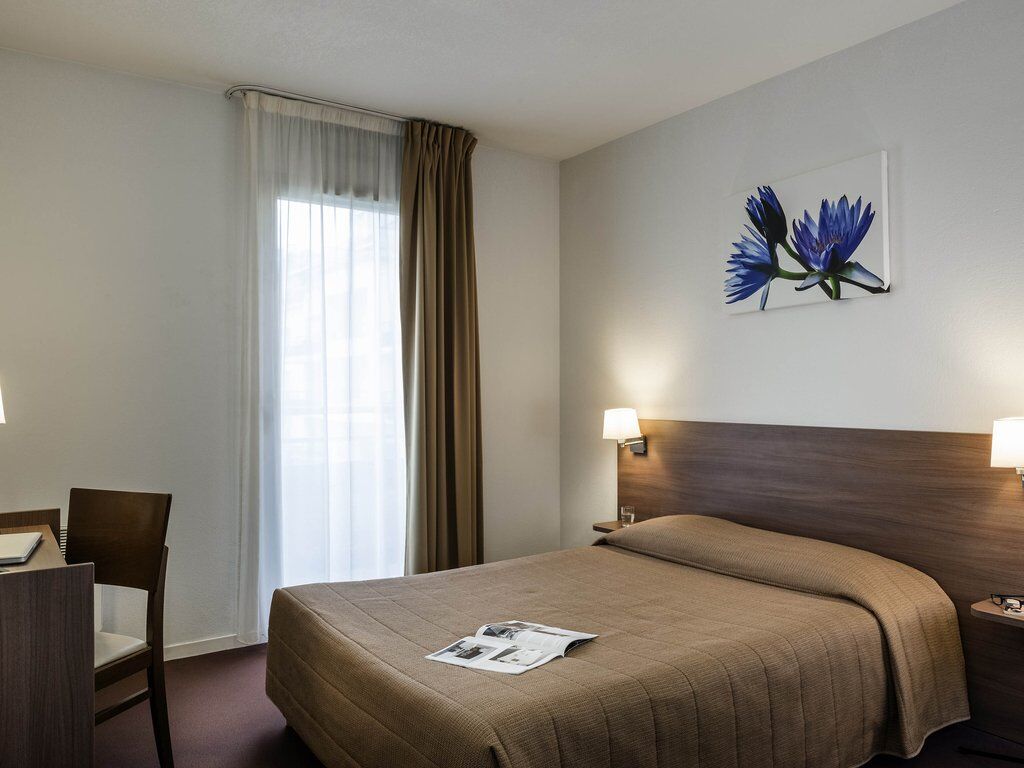 Aparthotel Adagio Access Carrieres Sous Poissy Buitenkant foto